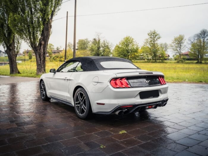 Ford Mustang 2.3 EcoBoost Rental in Tenerife