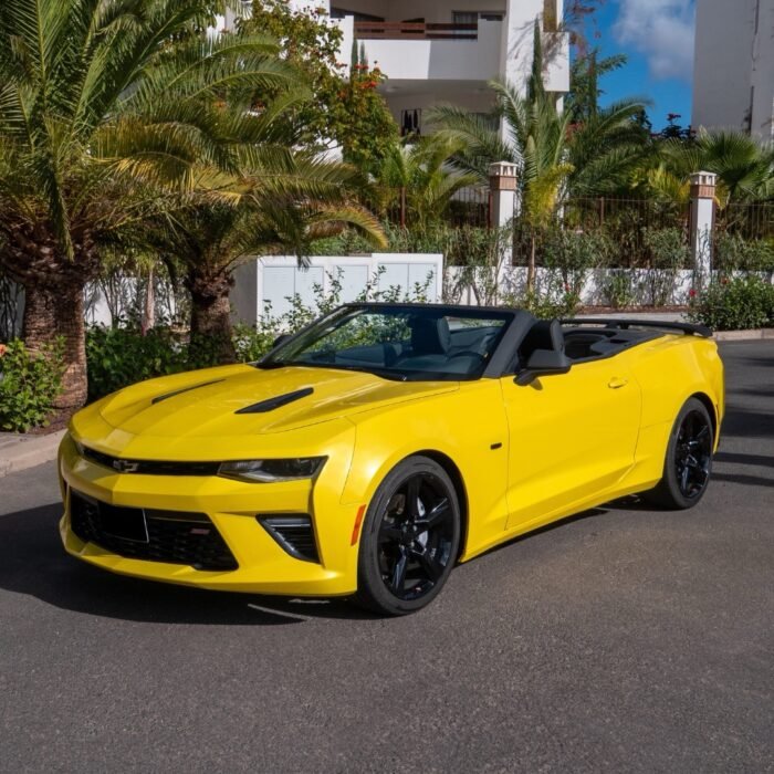 Chevrolet camaro SS yellow