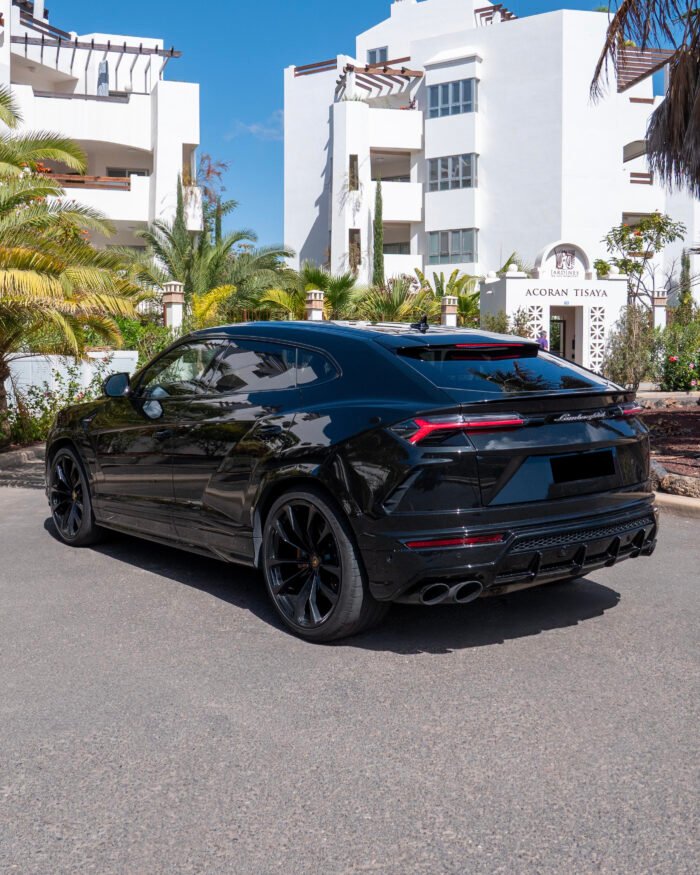 Lamborghini urus - Image 11