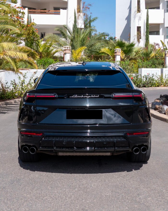 Lamborghini urus - Image 12